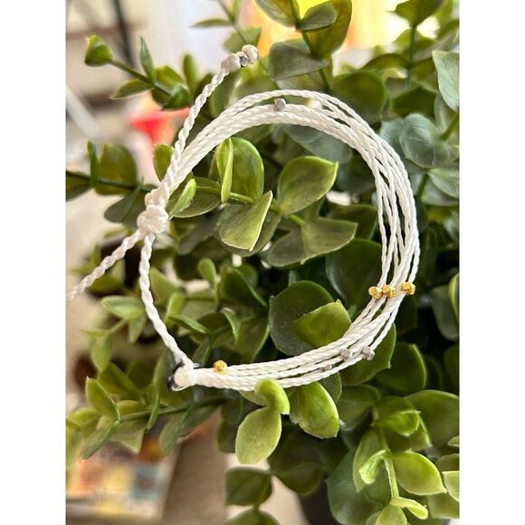 Pura Vida White Strand with Gold/Silver Beads Bracelet - Picture 4 of 4